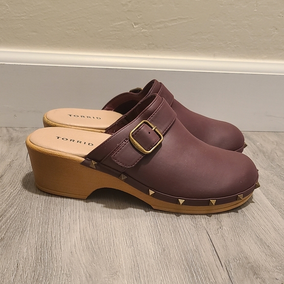 torrid Shoes - 🔆 Torrid Studded Mule Clogs